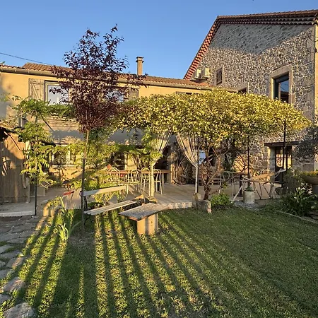 Maison Bruno Di Salvio Penzion Les Vans