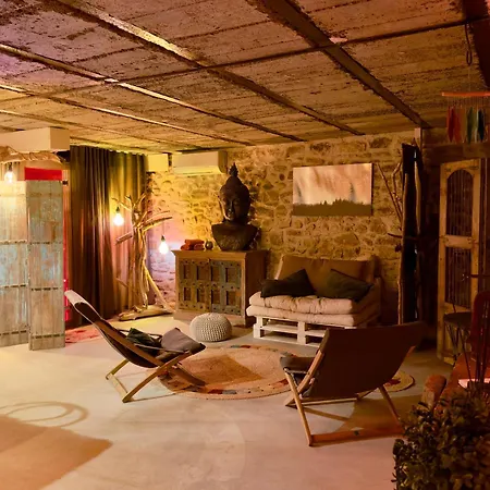 Maison Bruno Di Salvio Penzion Les Vans