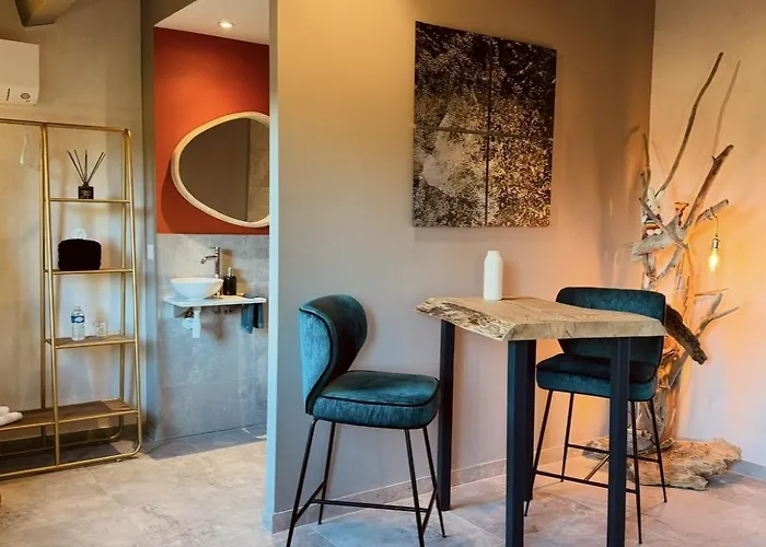 Maison Bruno Di Salvio 3*