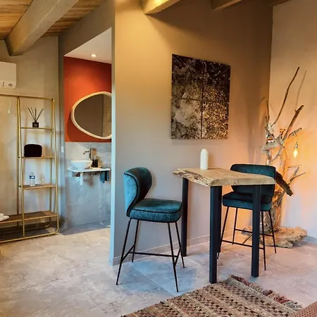 La Maison 3*
